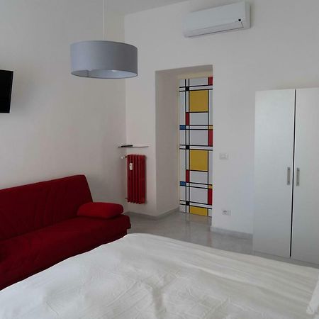 Re di Roma bright home Exterior foto