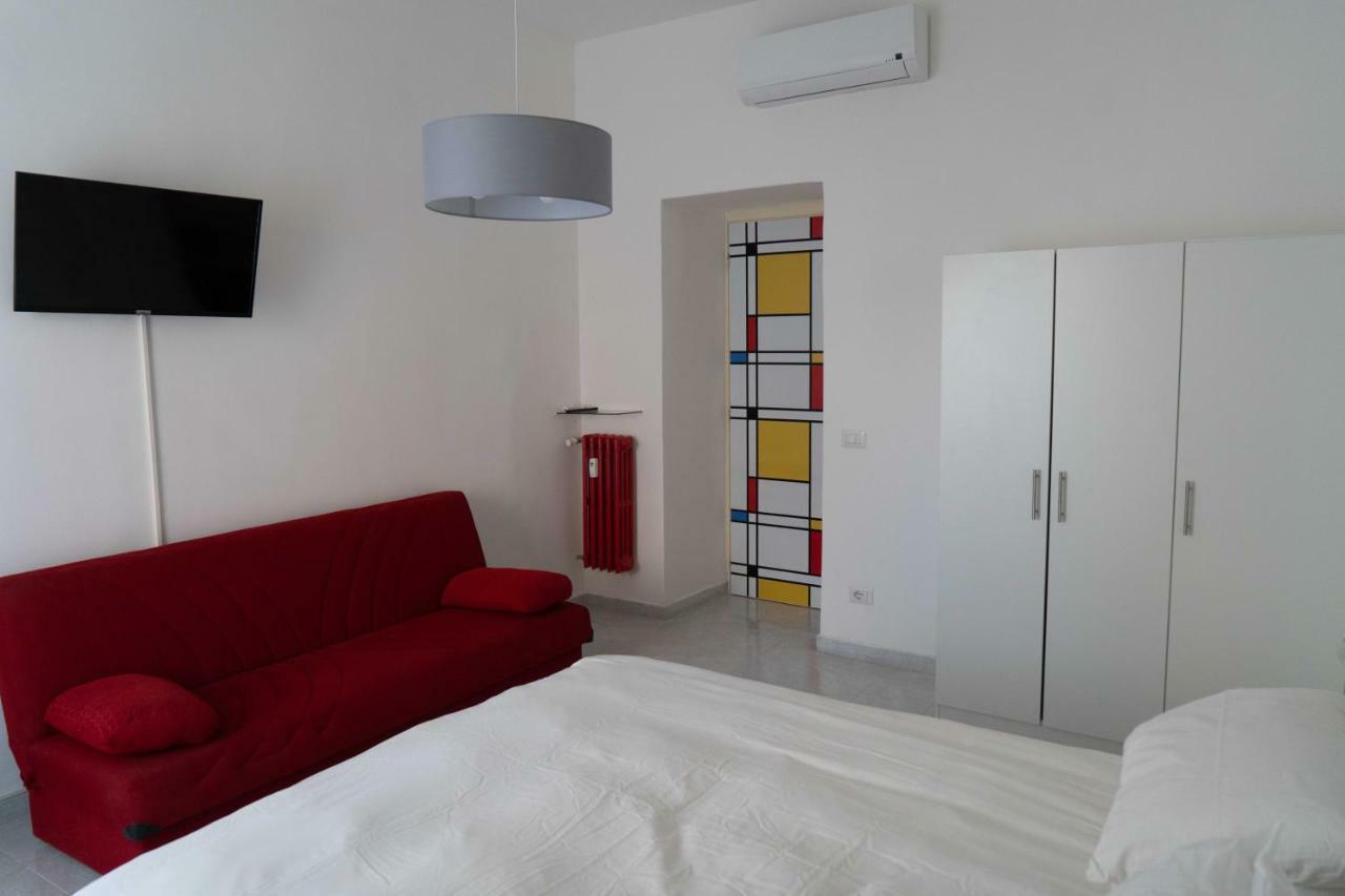 Re di Roma bright home Exterior foto