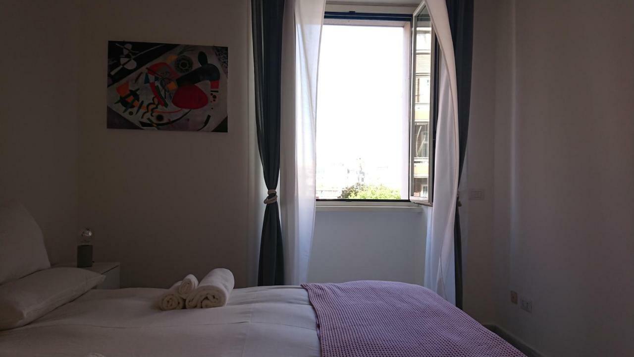 Re di Roma bright home Exterior foto